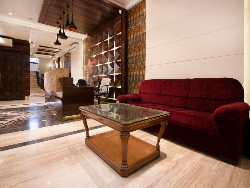 Hotel Capital O 36119 Royal Garden & Lawns Mumbai