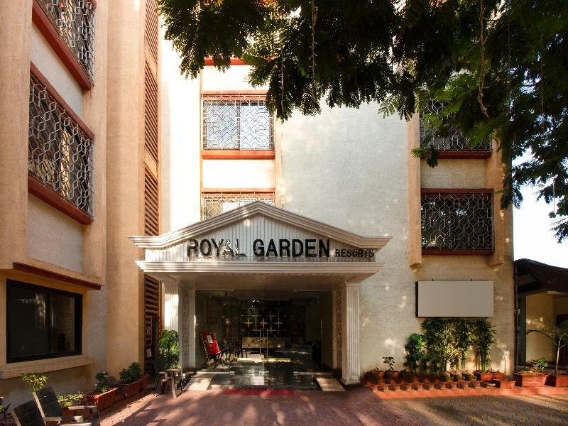 Hotel Capital O 36119 Royal Garden & Lawns