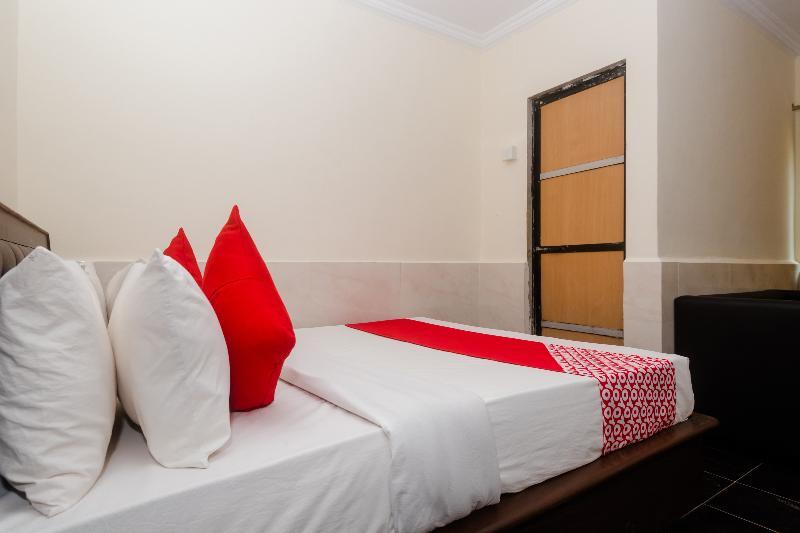 Oyo 12693 Manori Hotel Mumbai