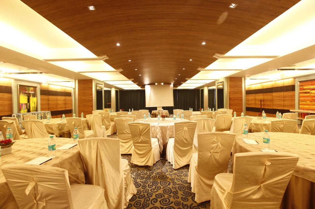 Mirage Hotel, International Airport 4* Mumbai