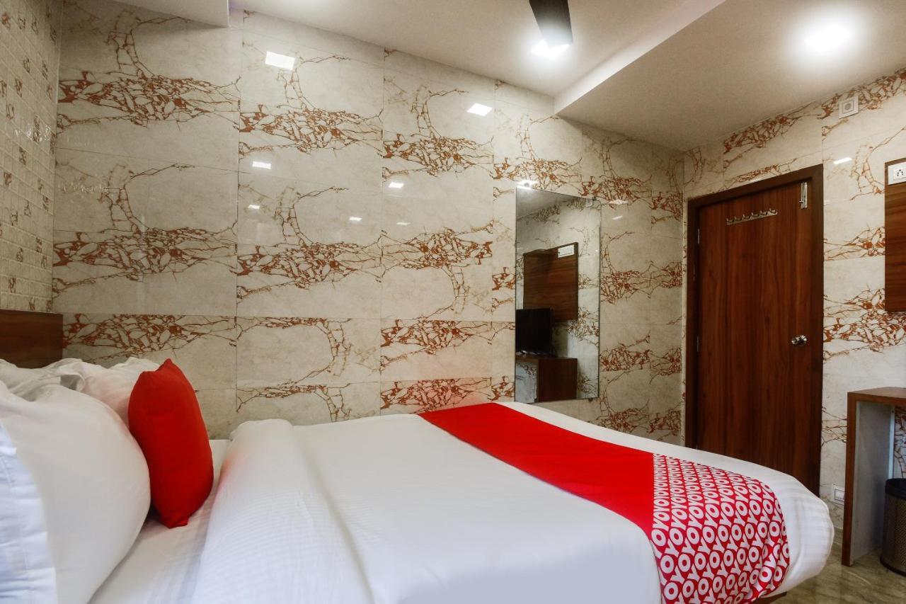 Oyo 63295 T Junction Residency Hotel Mumbai