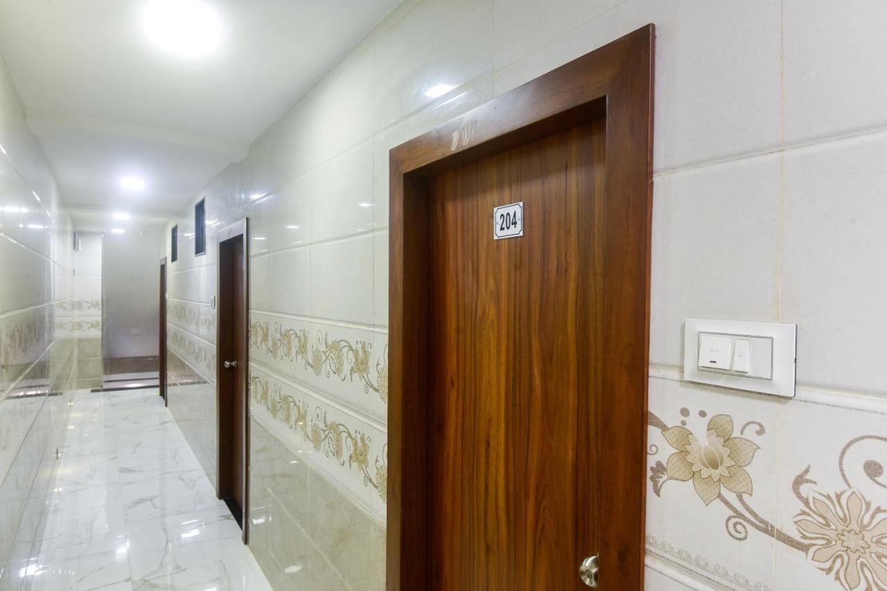 Oyo 63295 T Junction Residency 3*
