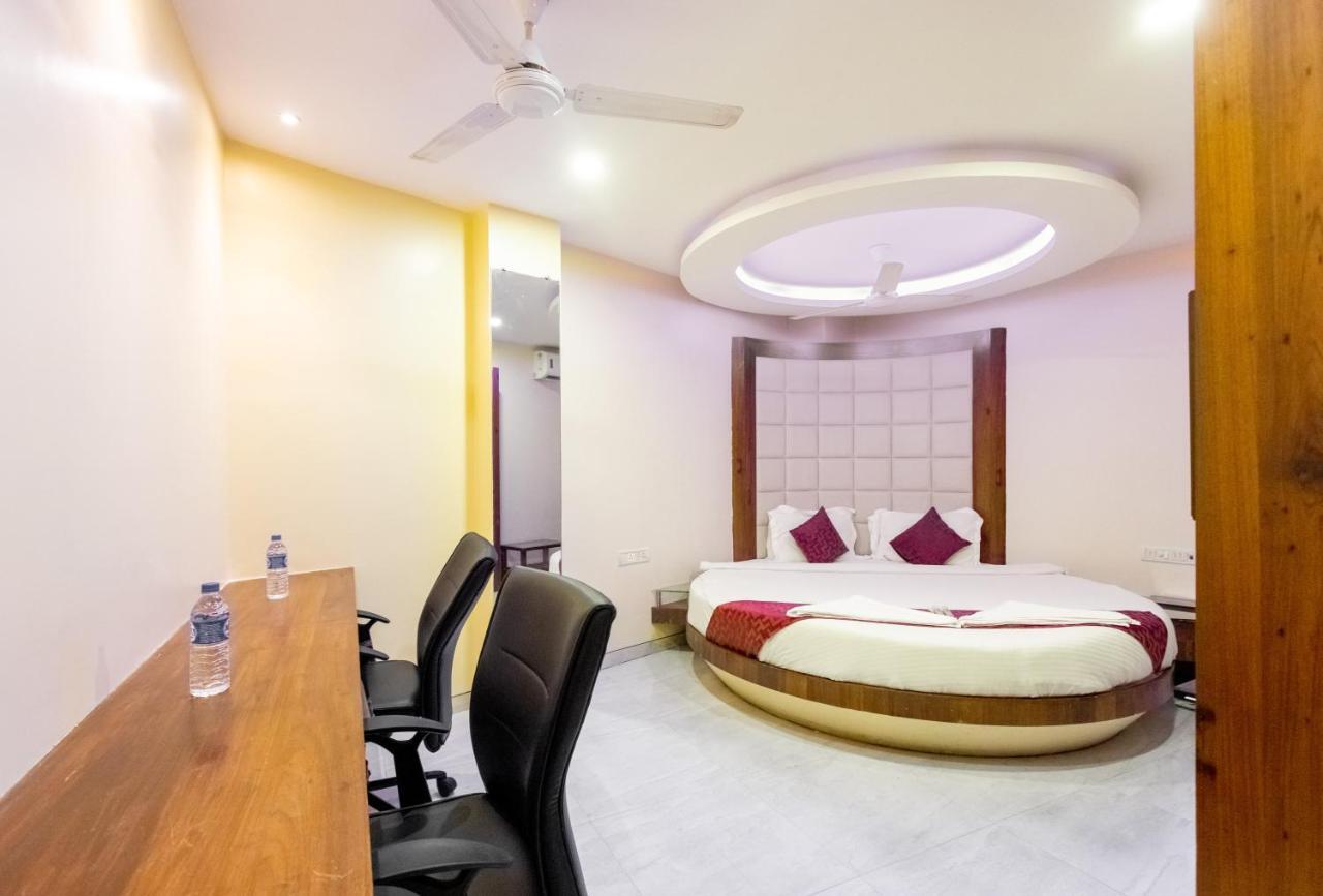 Hotel Apex International Near Airport Mumbai