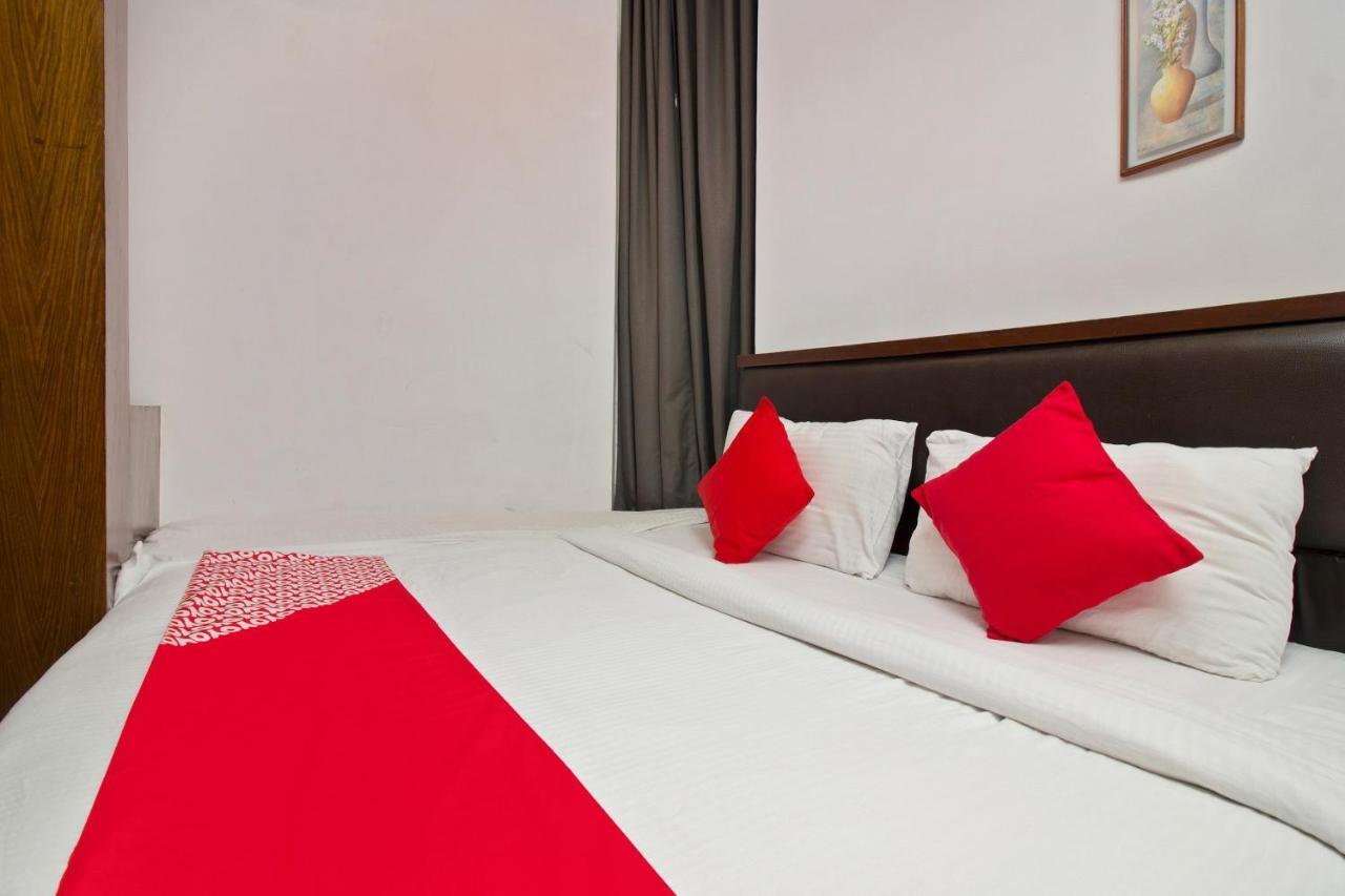 Oyo Flagship 568 Bandra Mumbai