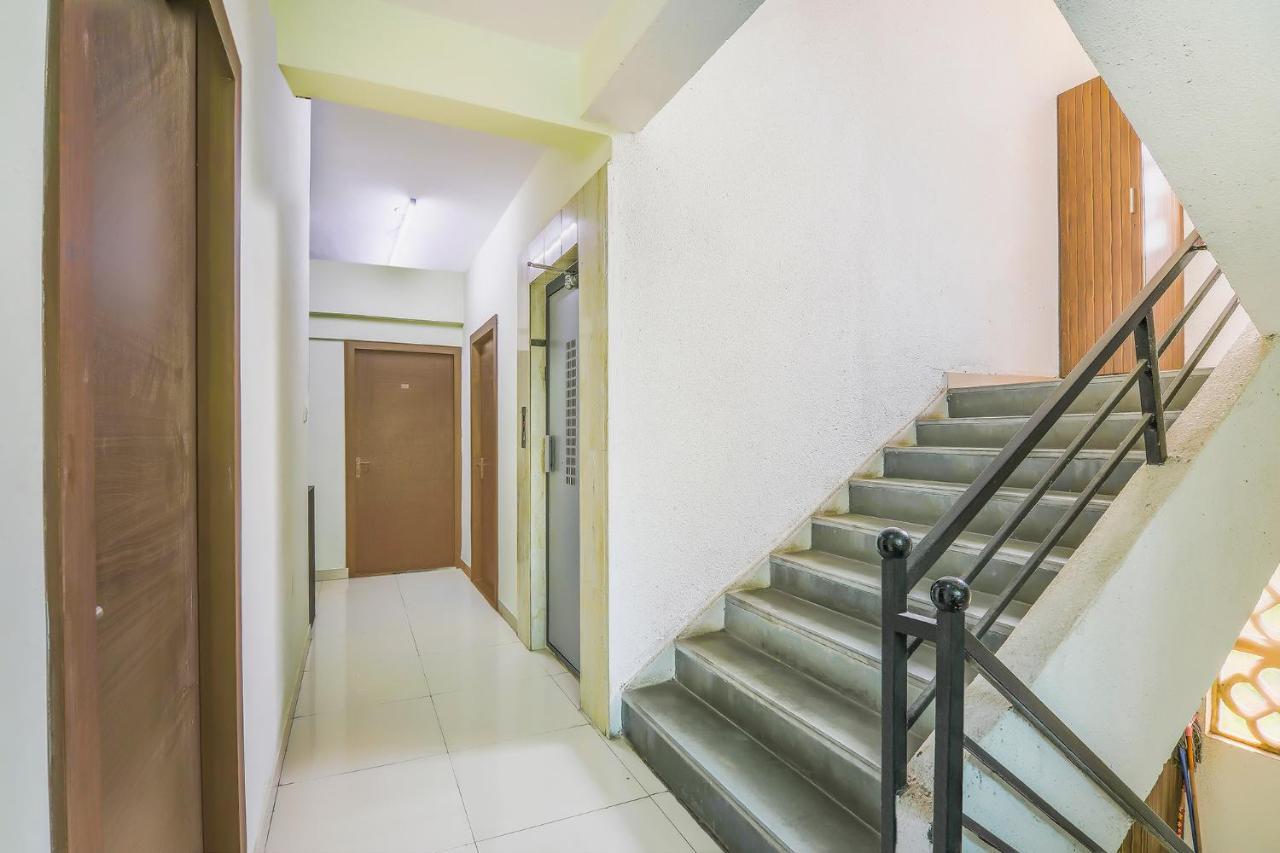 Fabexpress Nalanda Service Hotel Mumbai