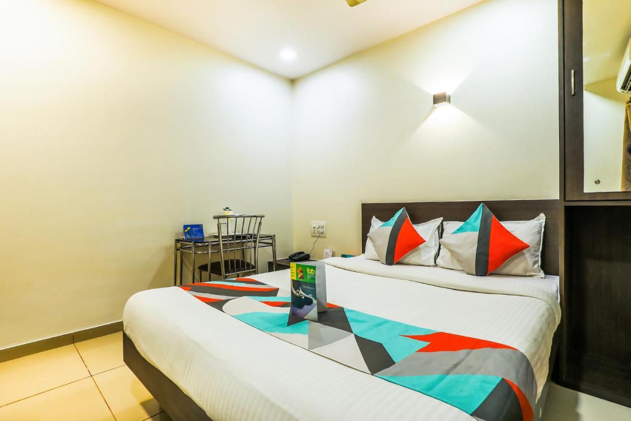 Hotel Fabexpress Adore - Nr International Airport Mumbai