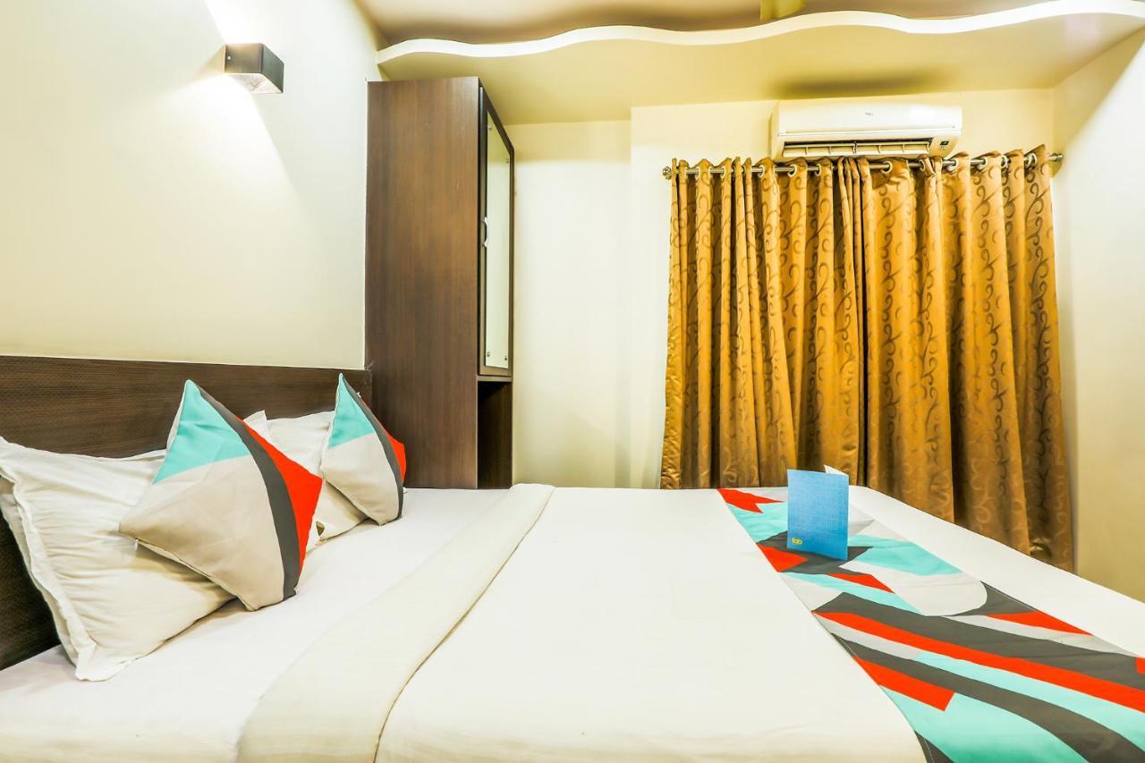 Fabexpress Adore - Nr International Airport 3*