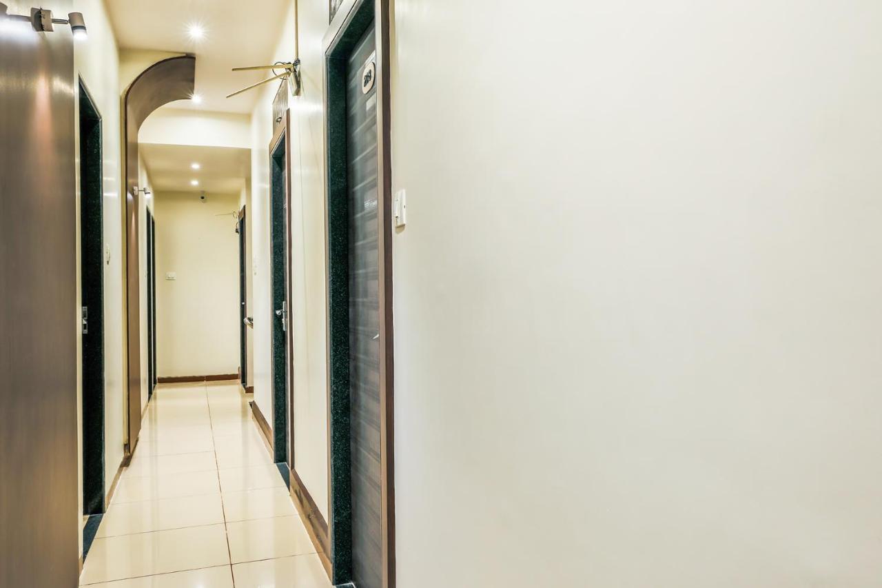 Fabexpress Adore - Nr International Airport Hotel