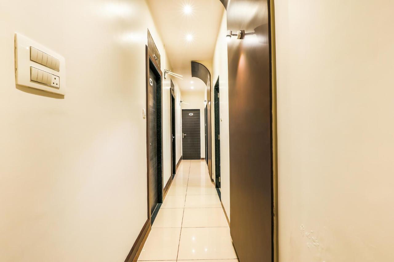 Fabexpress Adore - Nr International Airport
