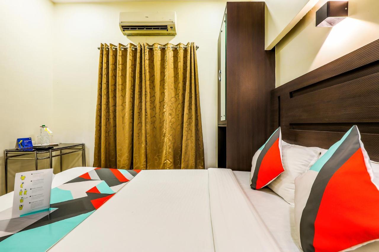 Hotel Fabexpress Adore - Nr International Airport 3*