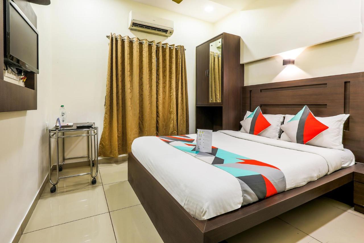 Hotel Fabexpress Adore - Nr International Airport Mumbai