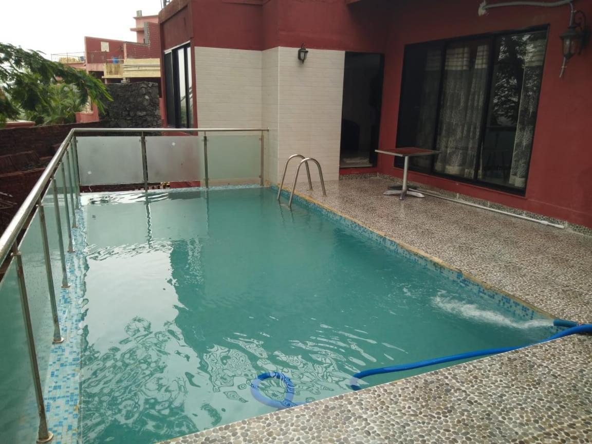 Pikasa 411, Pool Party Mumbai