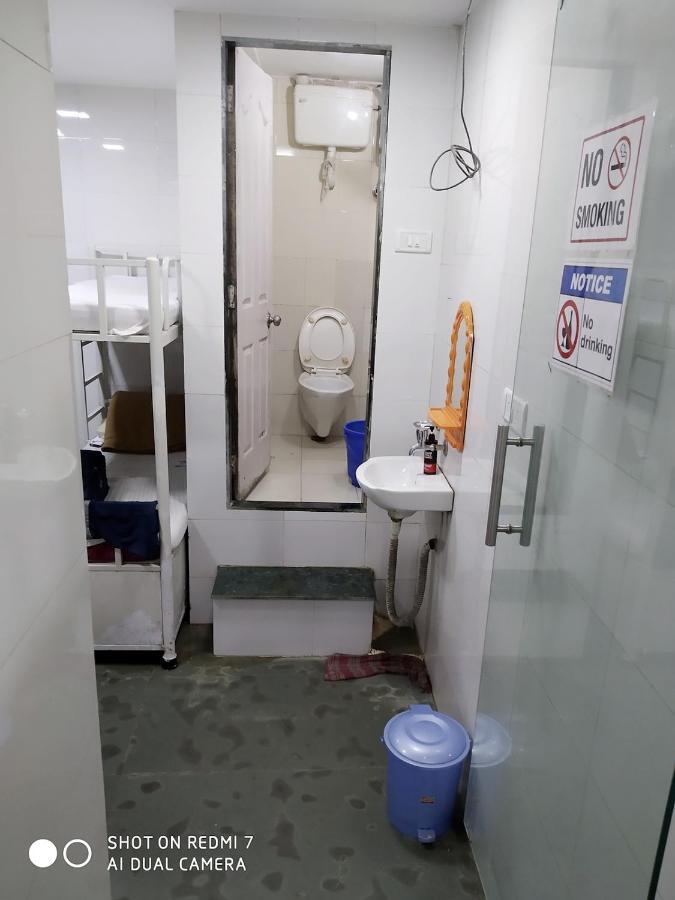 Star Hostel *