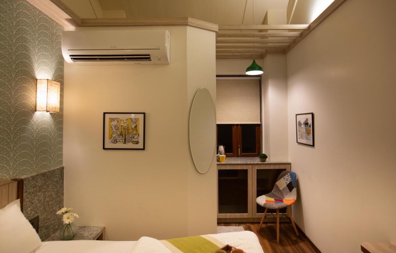 Inn Traveller's -