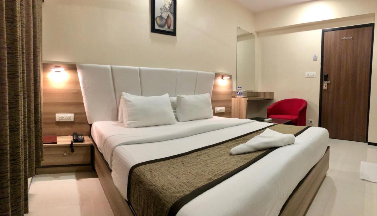 Hotel Avon Ruby Dadar Mumbai