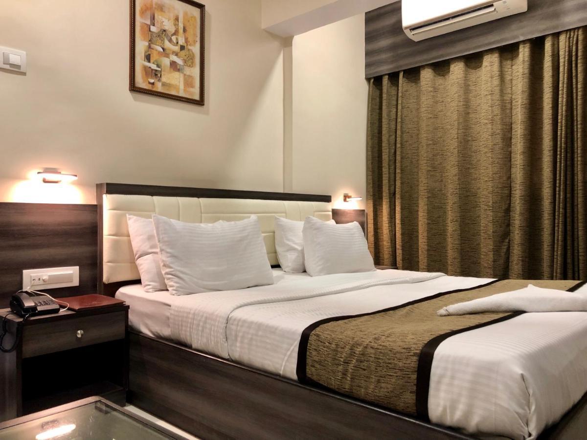 Avon Ruby Dadar Hotel 3*