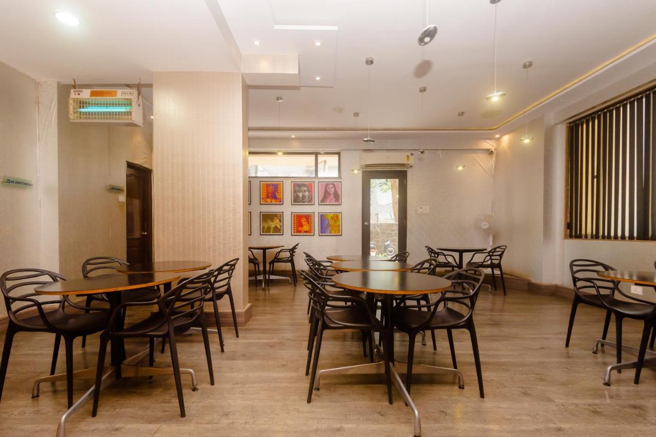 Capital O 40728 Bollywood Design Hotel Mumbai
