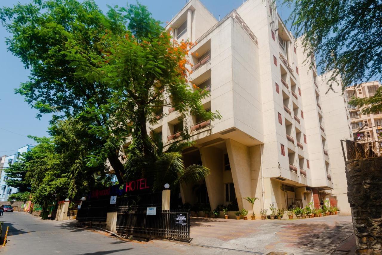 Hotel Capital O 40728 Bollywood Design