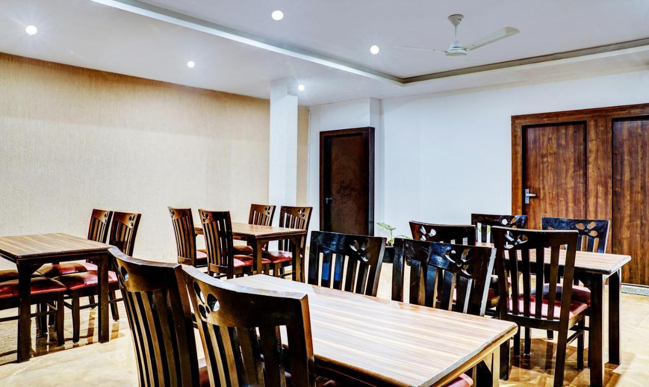 Hotel Treebo Trip Seven Olives Andheri Mumbai