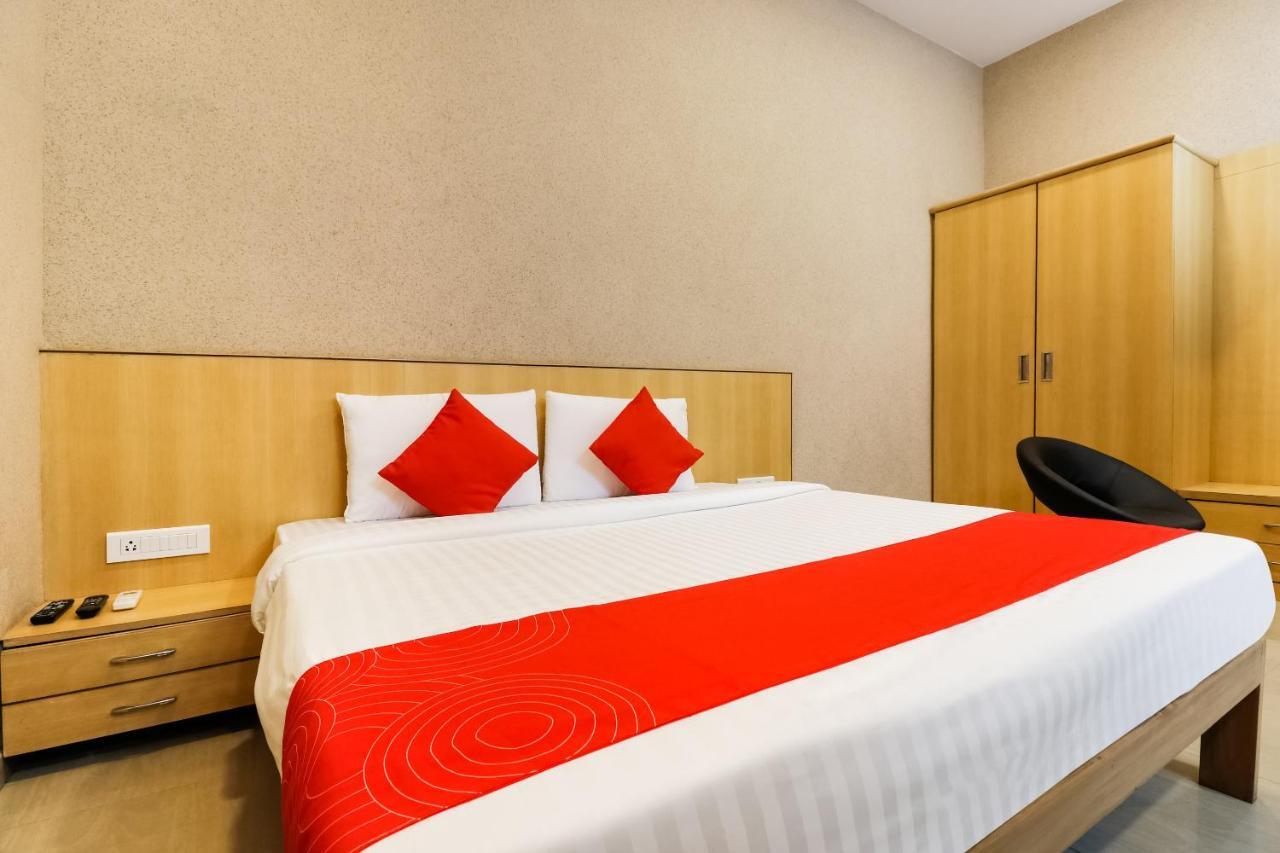 Hotel Oyo Flagship 62835 Oriental And Banquet Madh Church Mumbai