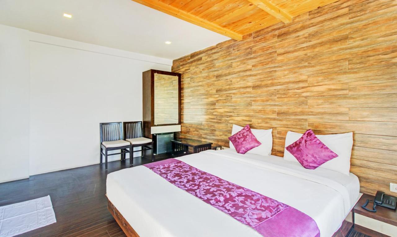 Hotel Treebo Tryst Crown