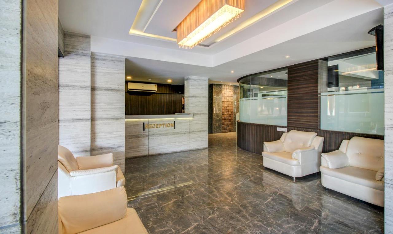 Treebo Tryst Crown Mumbai