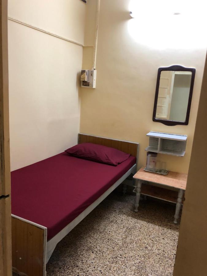 Guest house Modern Mumbai