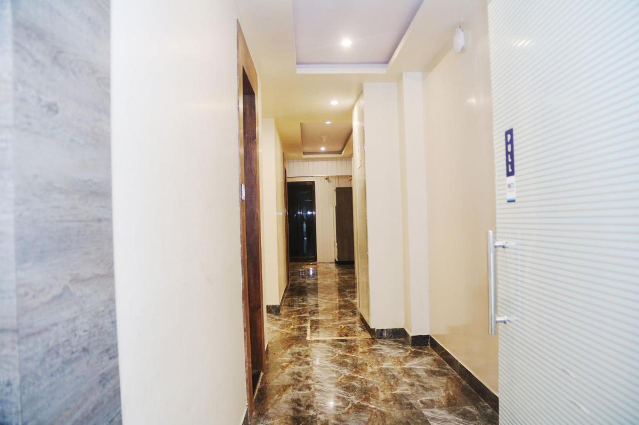 Hotel West - Andheri West 2*
