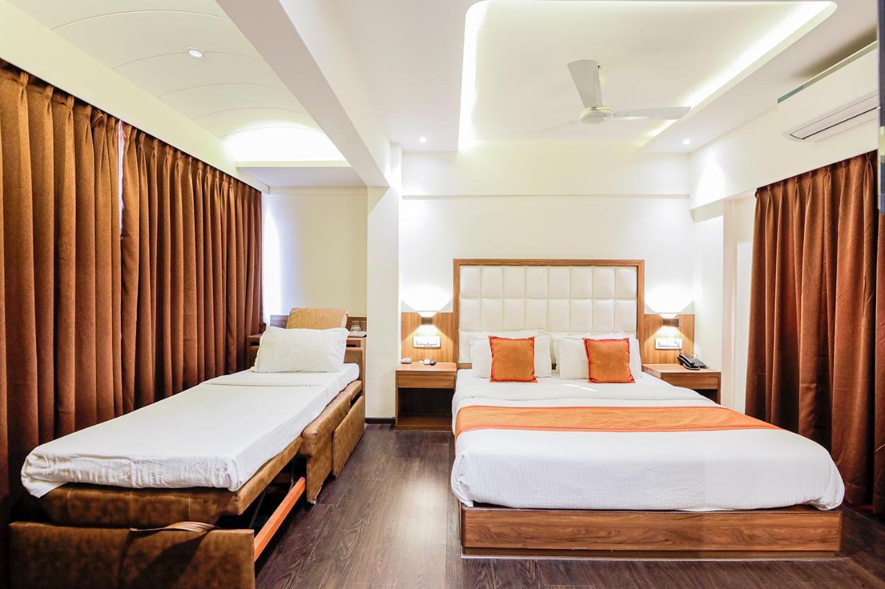 Ratna Mahal 3*
