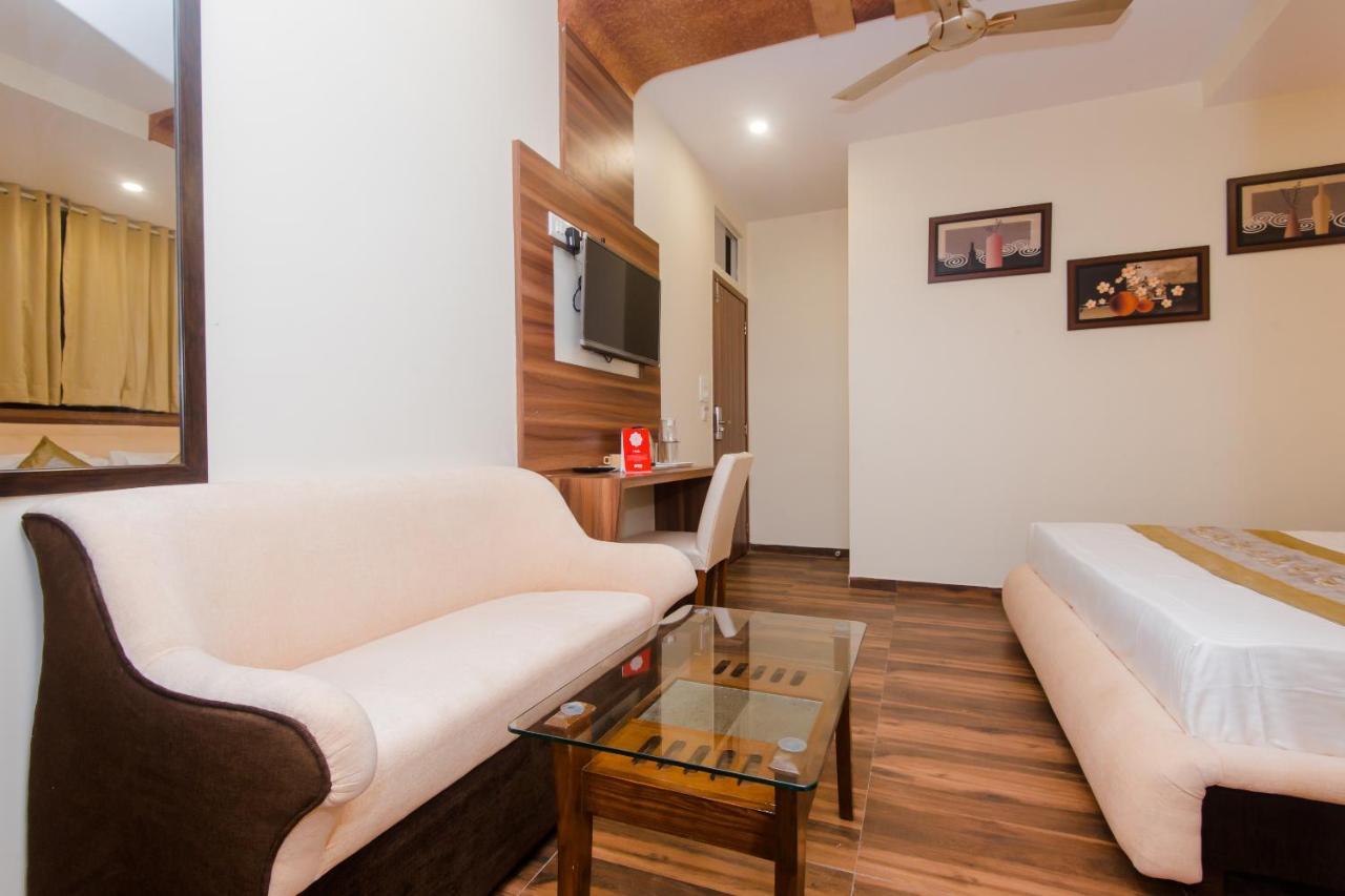 Axis International 3* Mumbai
