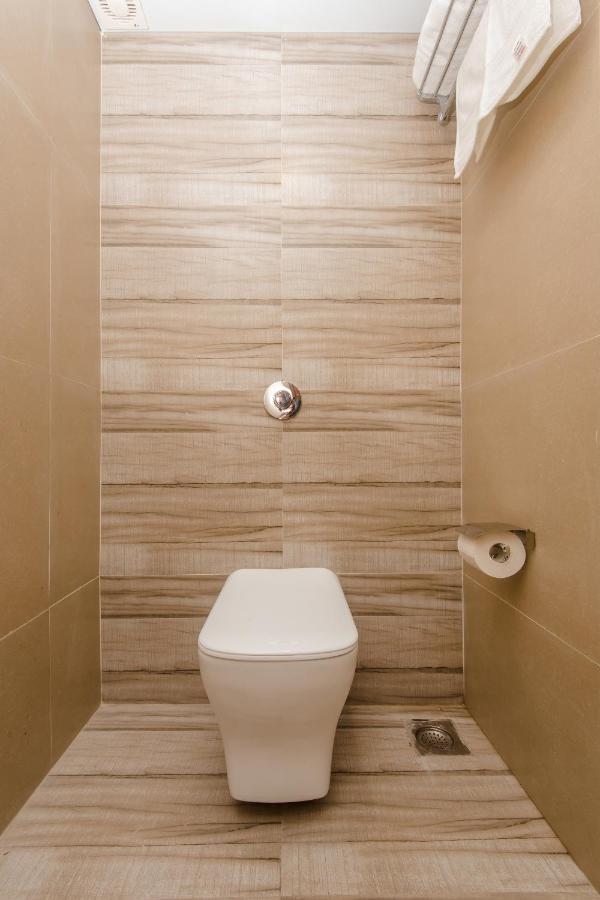 Axis International 3* Mumbai