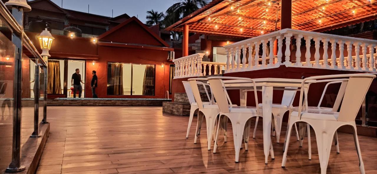 406, Dr Wade With Private Pool And Gazebo In Royal Palms Apartment *
