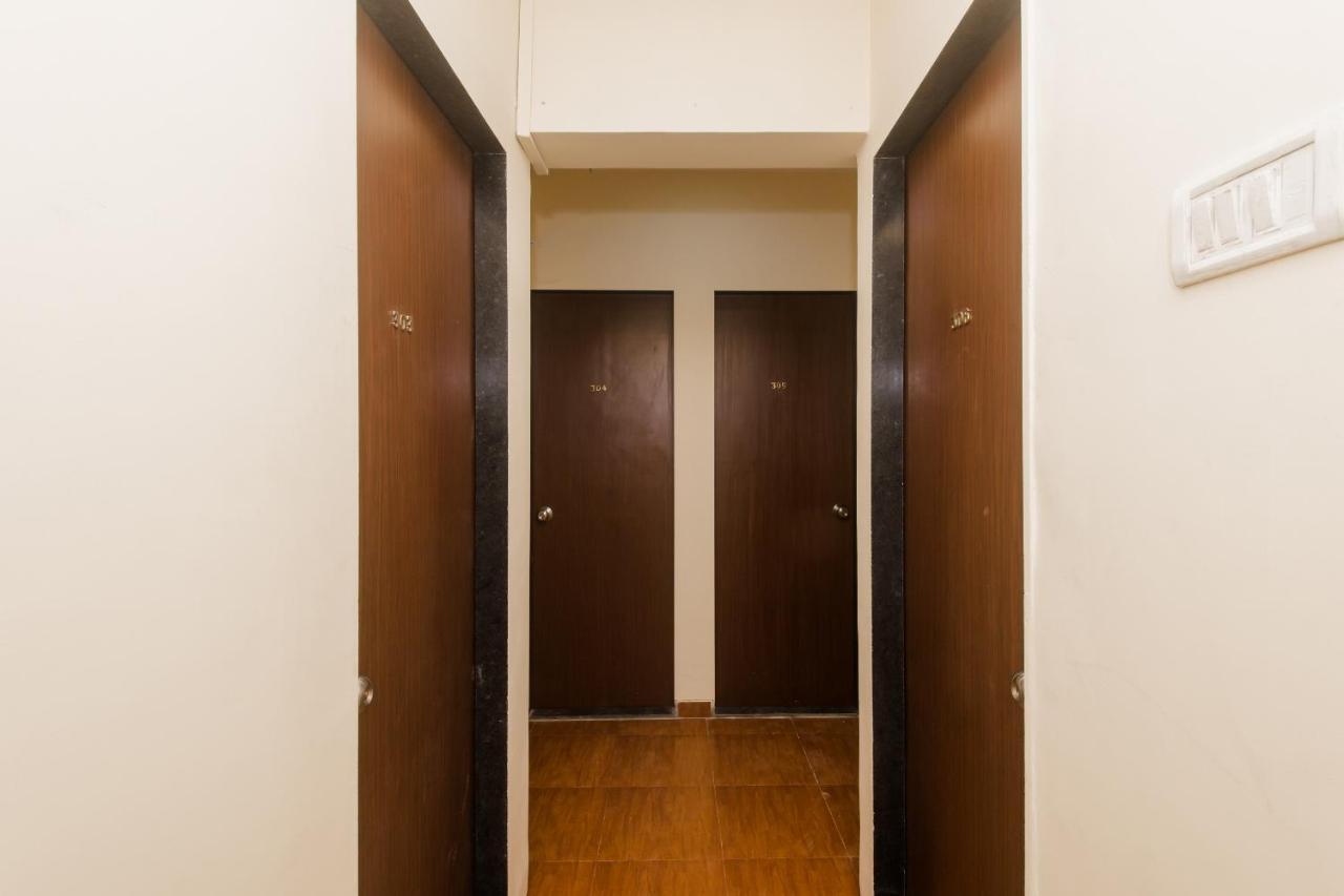 Hotel Oyo 13470 Symphony House Mumbai