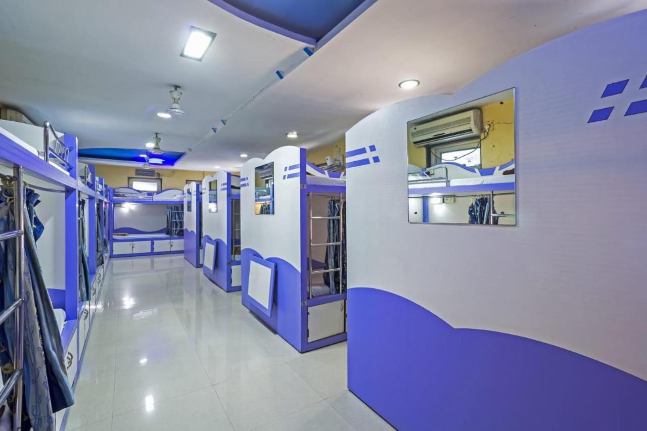 Real Rest House - Andheri East Hotel