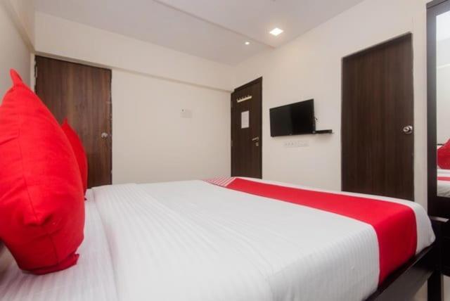 Avenue Hotel 2*