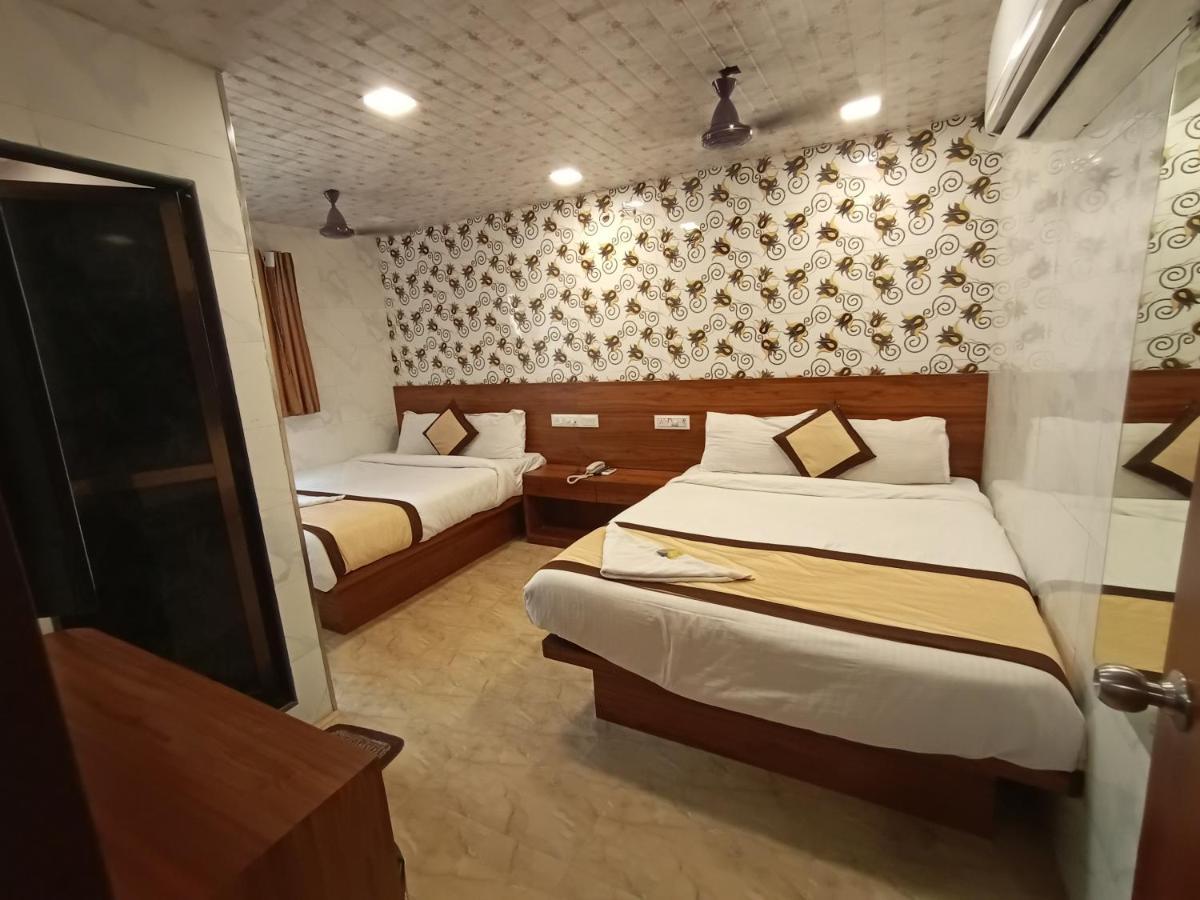 Hotel T.junction