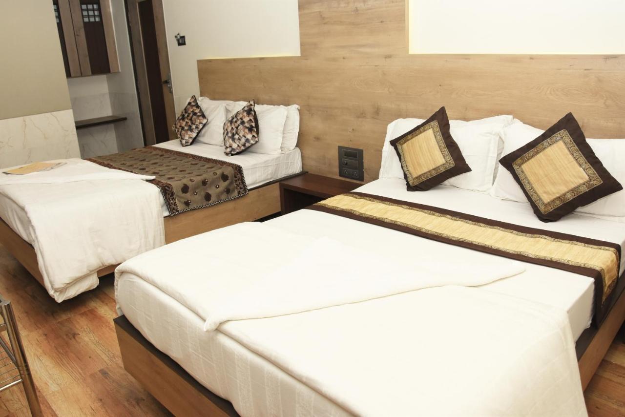 Regency Hotel 2*