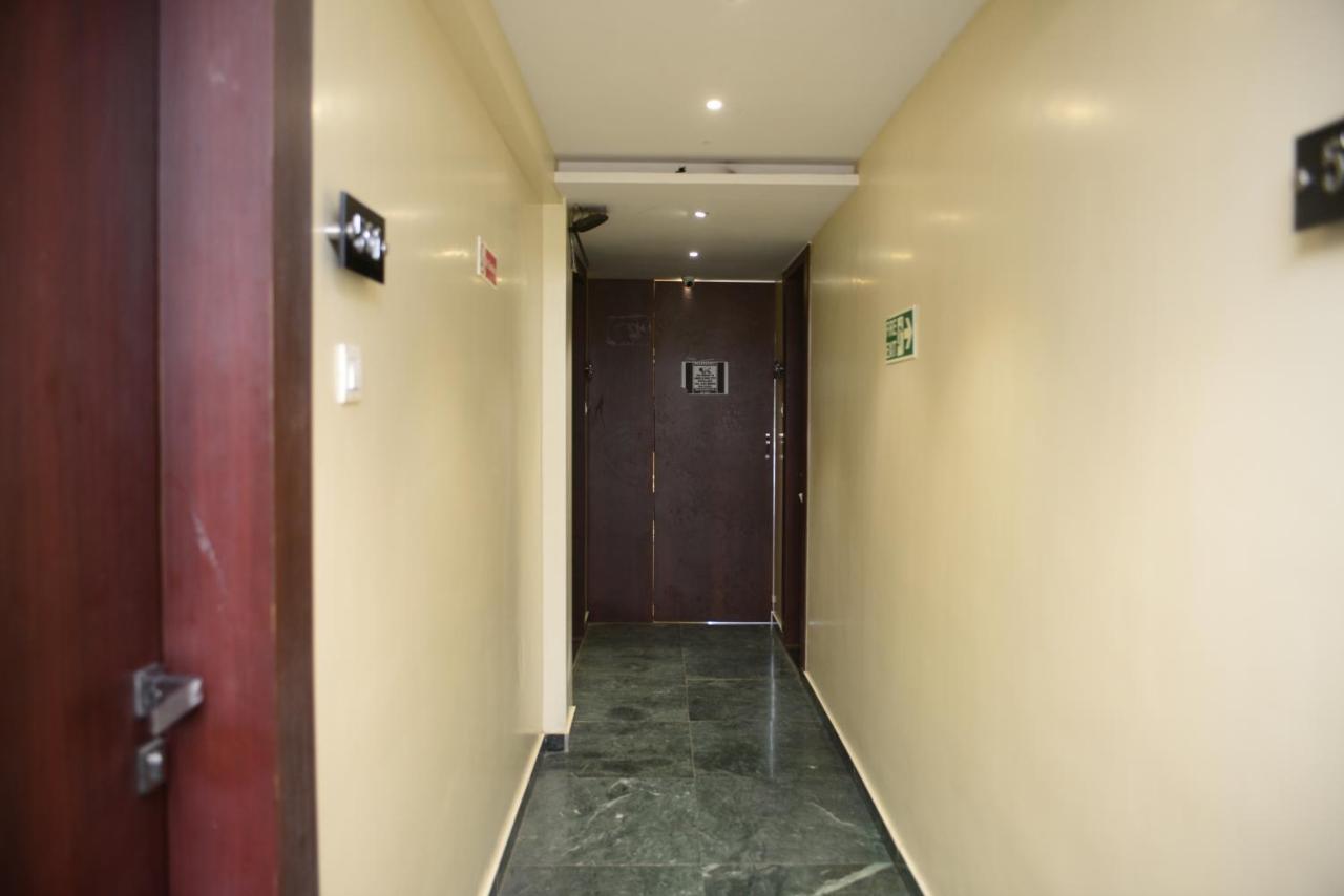 Malad Opposite Malad Railway Station 3* Mumbai