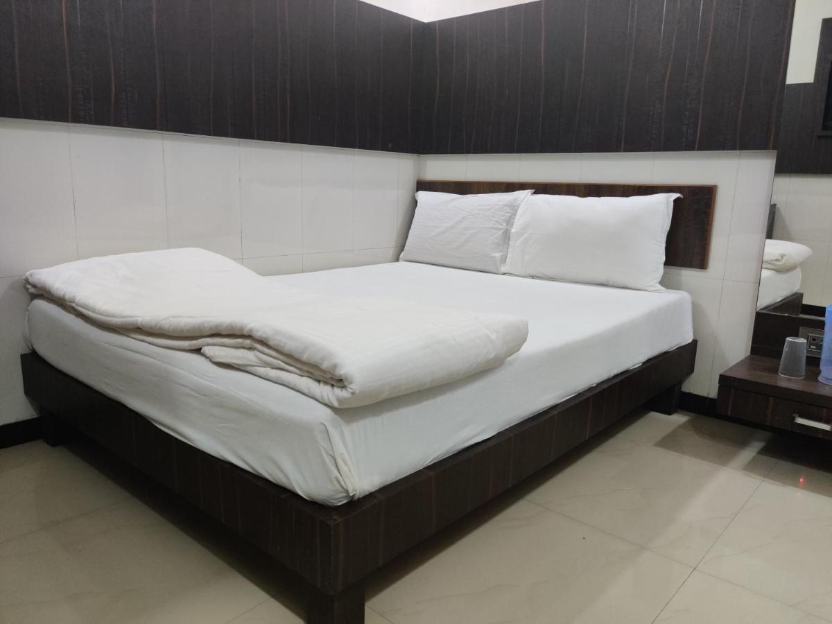 Hotel Pakeeza