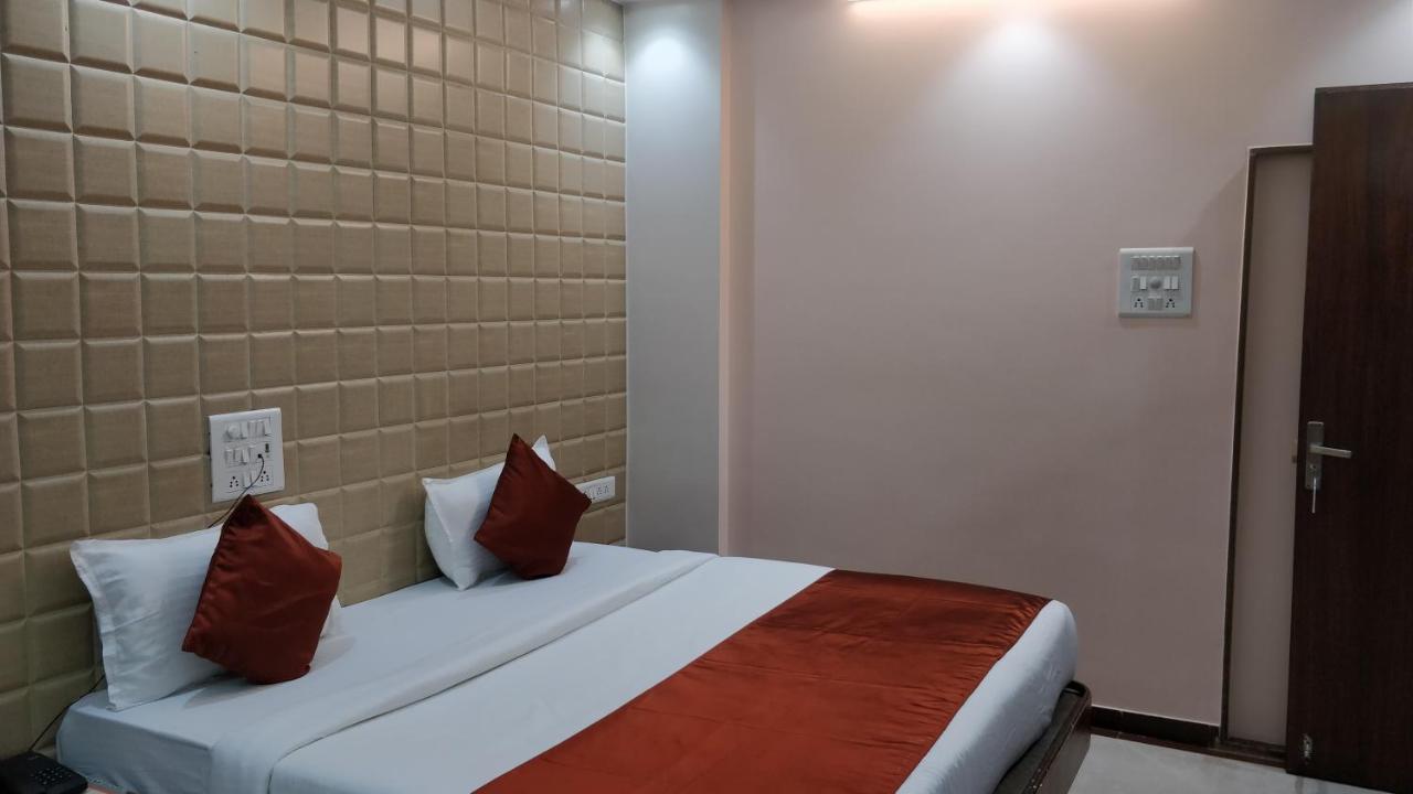 Hotel Sagar 2*