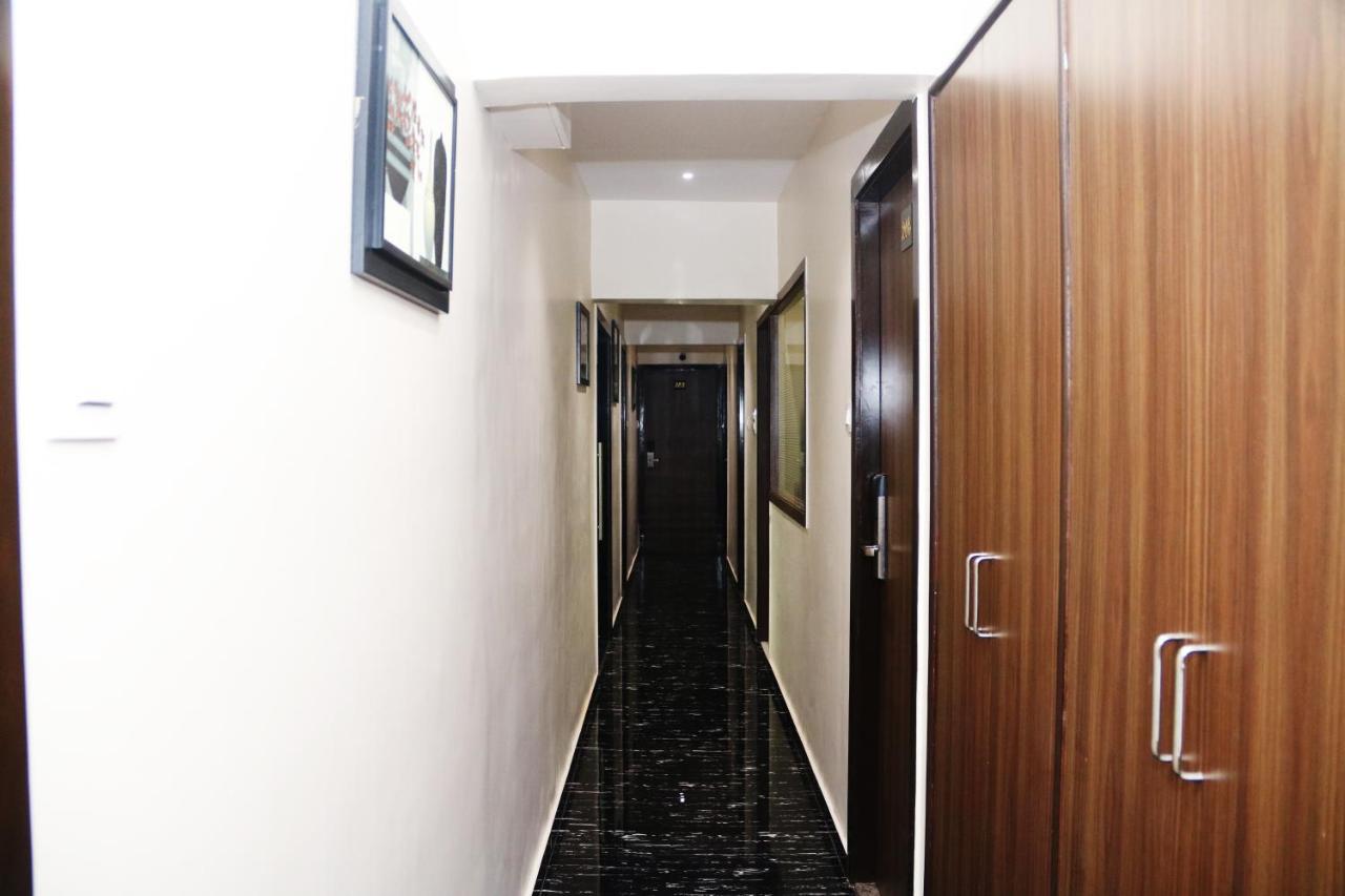 Hotel Crystal Luxury Inn- Bandra Mumbai