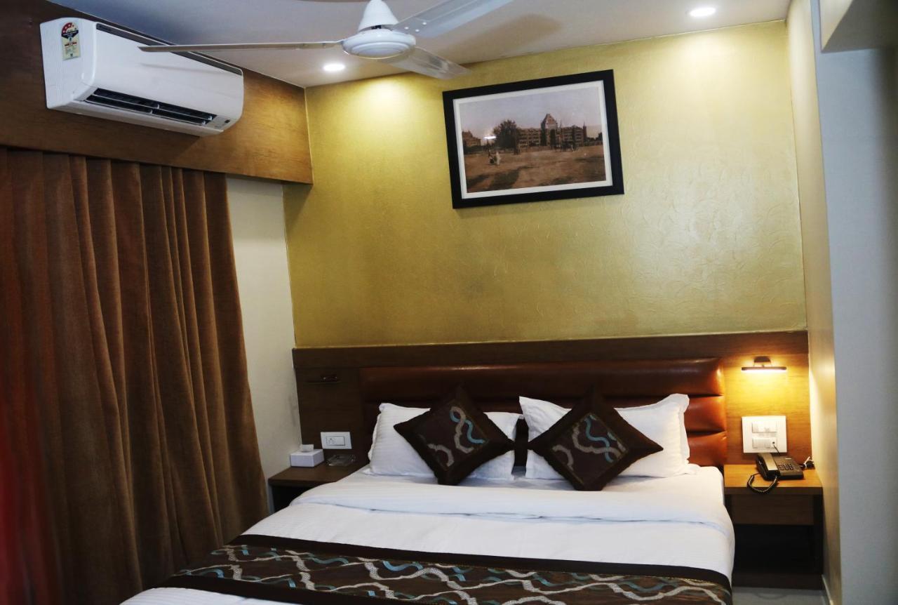 Crystal Luxury Inn- Bandra Hotel Mumbai