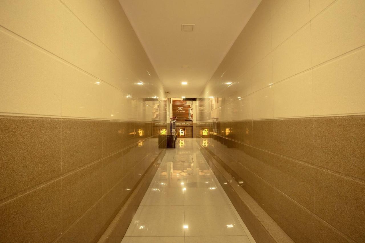 Apsara- Near J J Hospital Hotel 2*