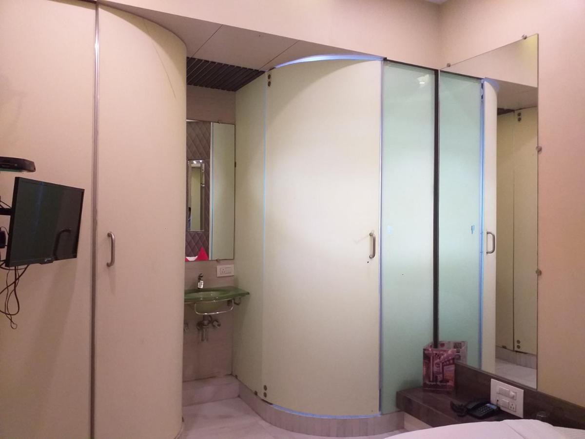 Hotel Seven Hills 3*