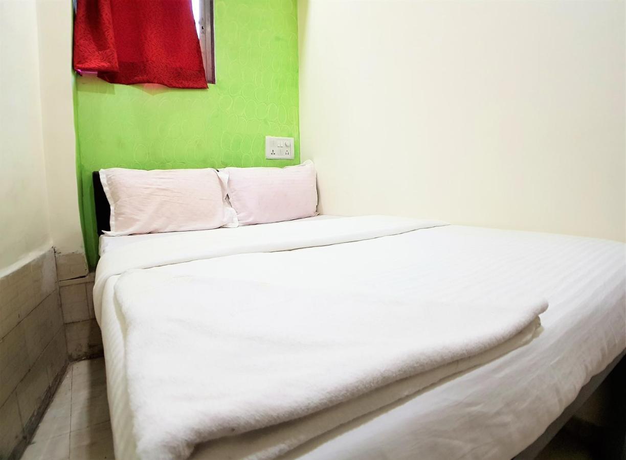 Hexa Apple Hotel