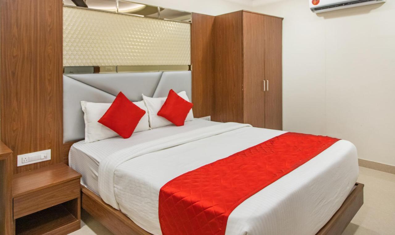 Hometown Near Us Embassy Bkc Hotel 3*