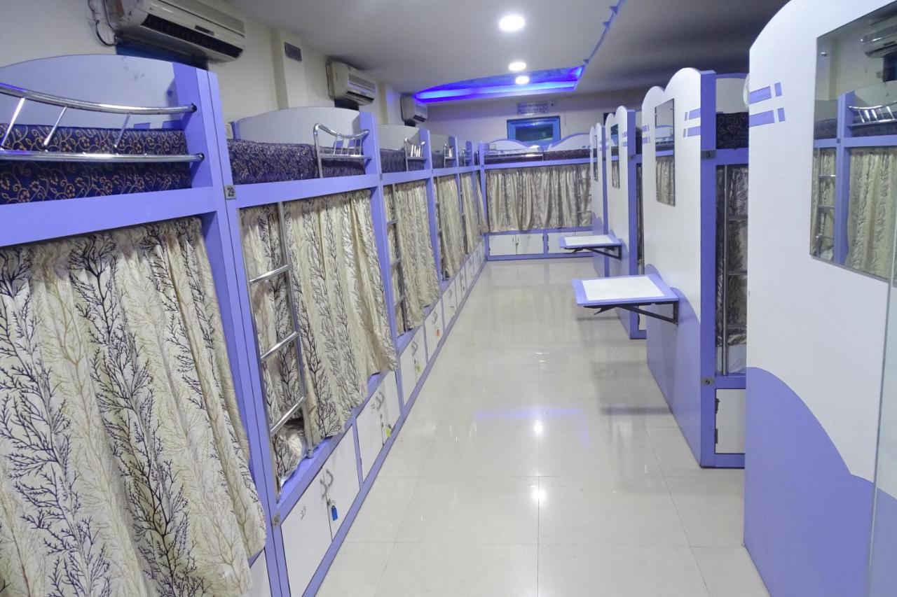 Real Rest House - Andheri East Hotel