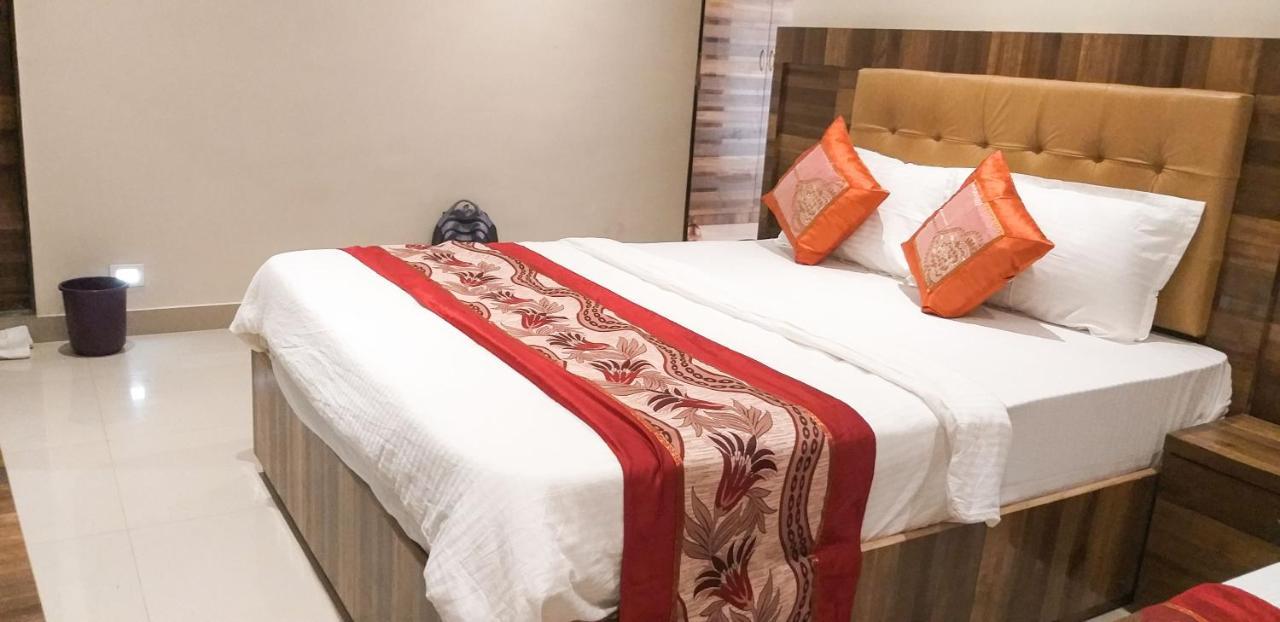 Rishi International Mumbai