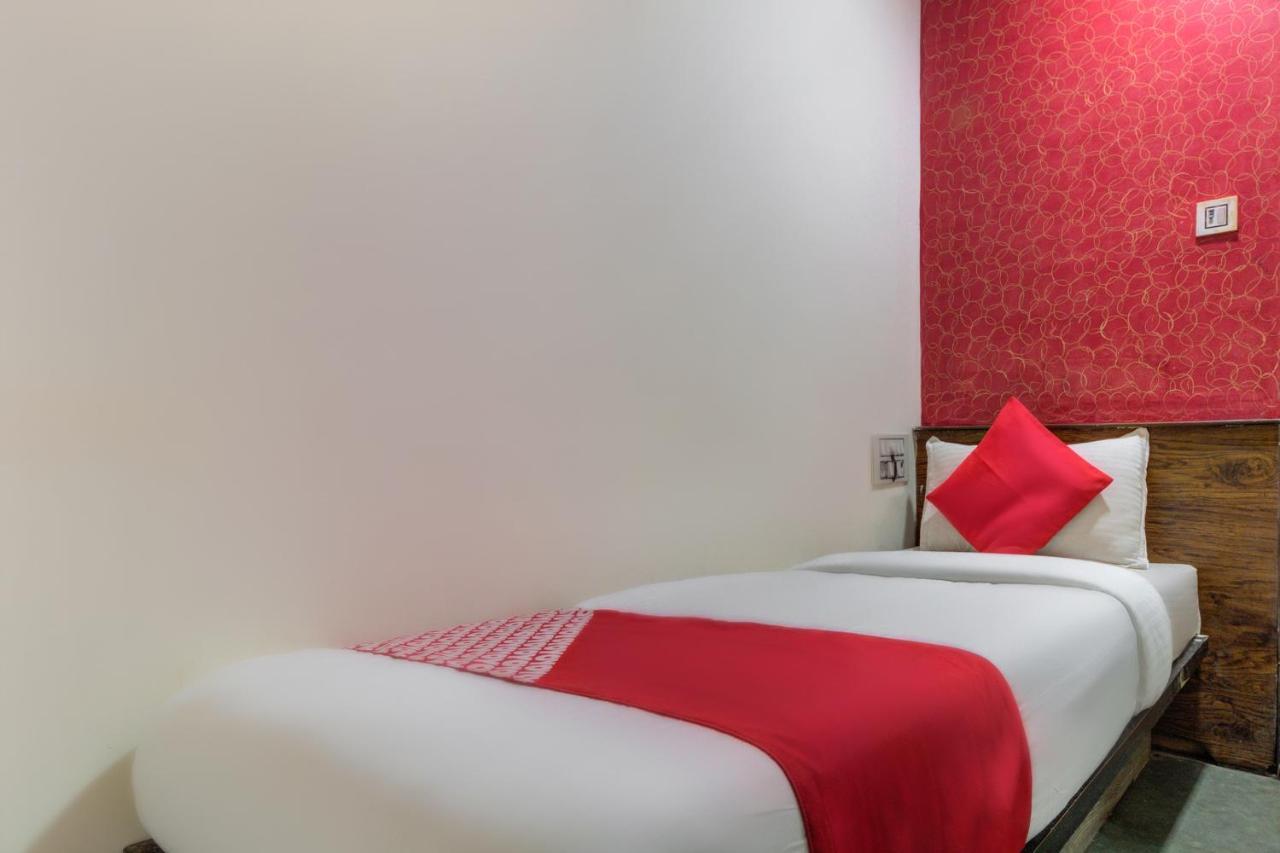 Hotel Sai Leela Residency