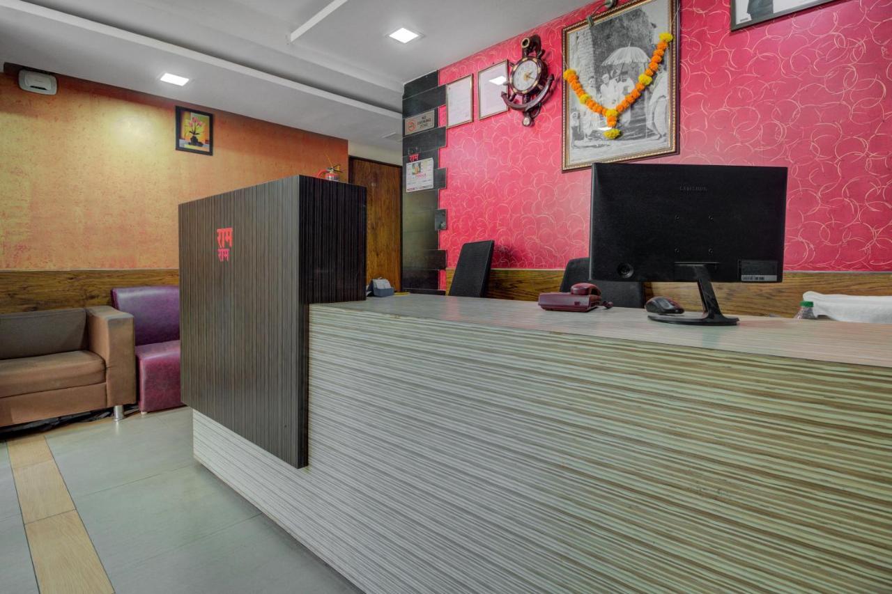 Hotel Sai Leela Residency 2*